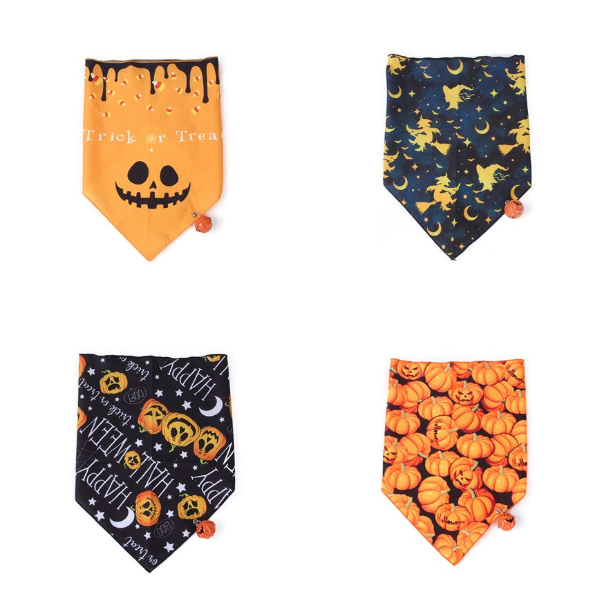 KFX-9019581 Halloween Print Triangle Towel for Dogs and Cats – Polyester Material with Fun Designs