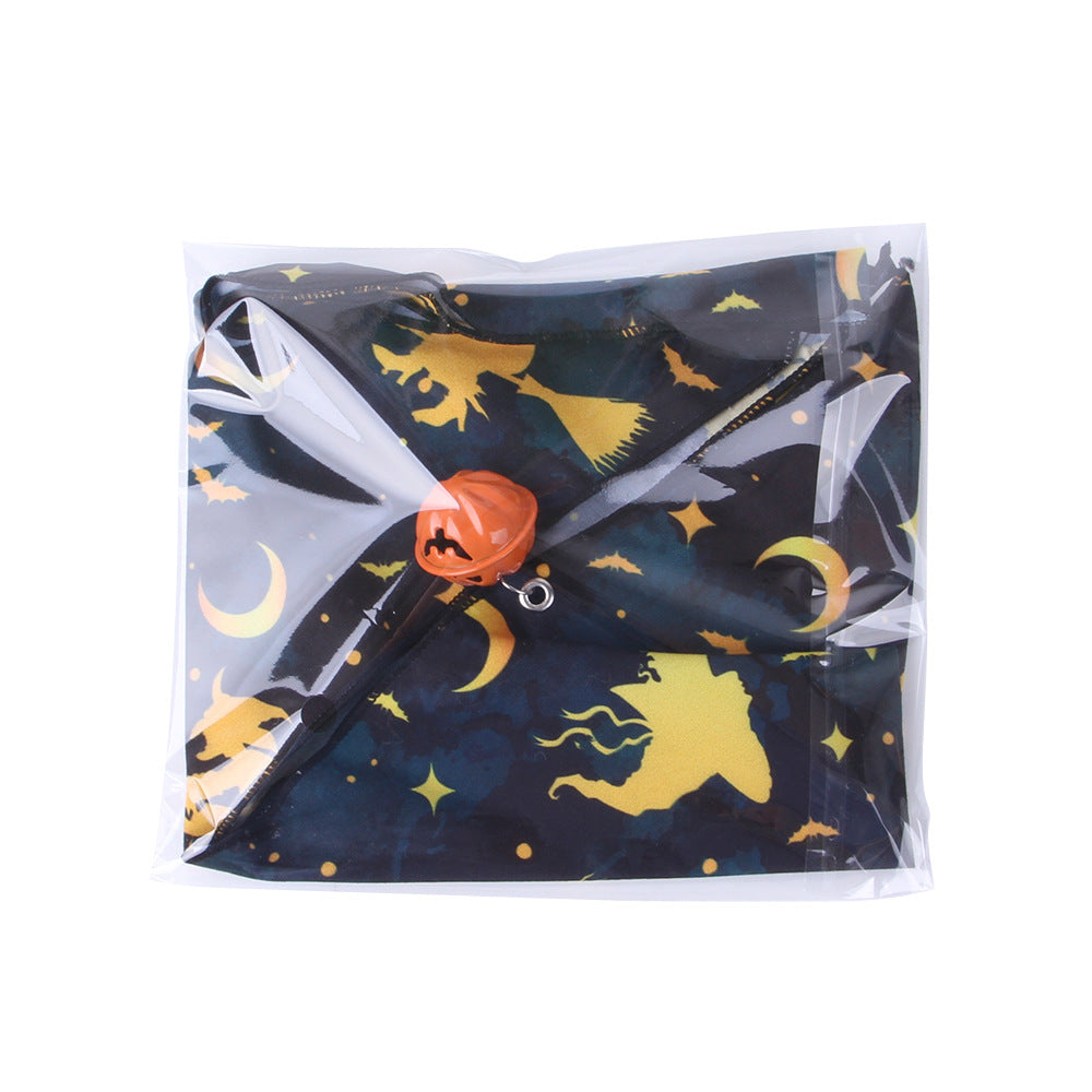 KFX-9019581 Halloween Print Triangle Towel for Dogs and Cats – Polyester Material with Fun Designs