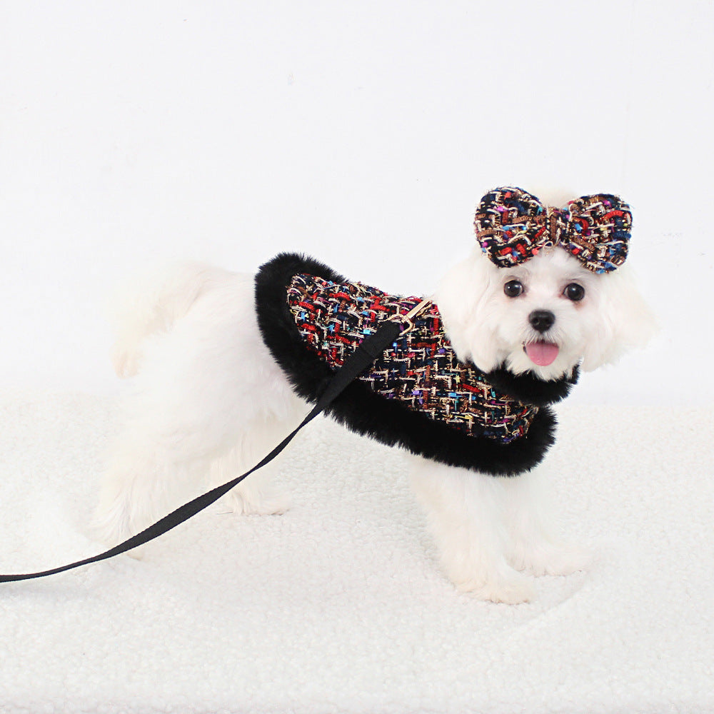 KFX-9027517 Classic Cloak with Traction Rope for Pets - Versatile Hand-Holding Options in Stylish Designs
