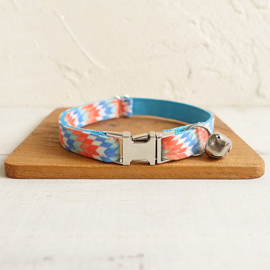 KFX-9029693 Adjustable Polyester Cat Collar with Lock Closure and Printed Design