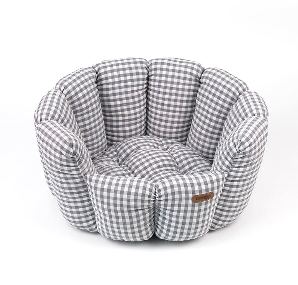 KFX-9032125 Cozy Gray Plaid Pet Bed for All Seasons - Cotton and PP Cotton Lining, Non-Slip Base
