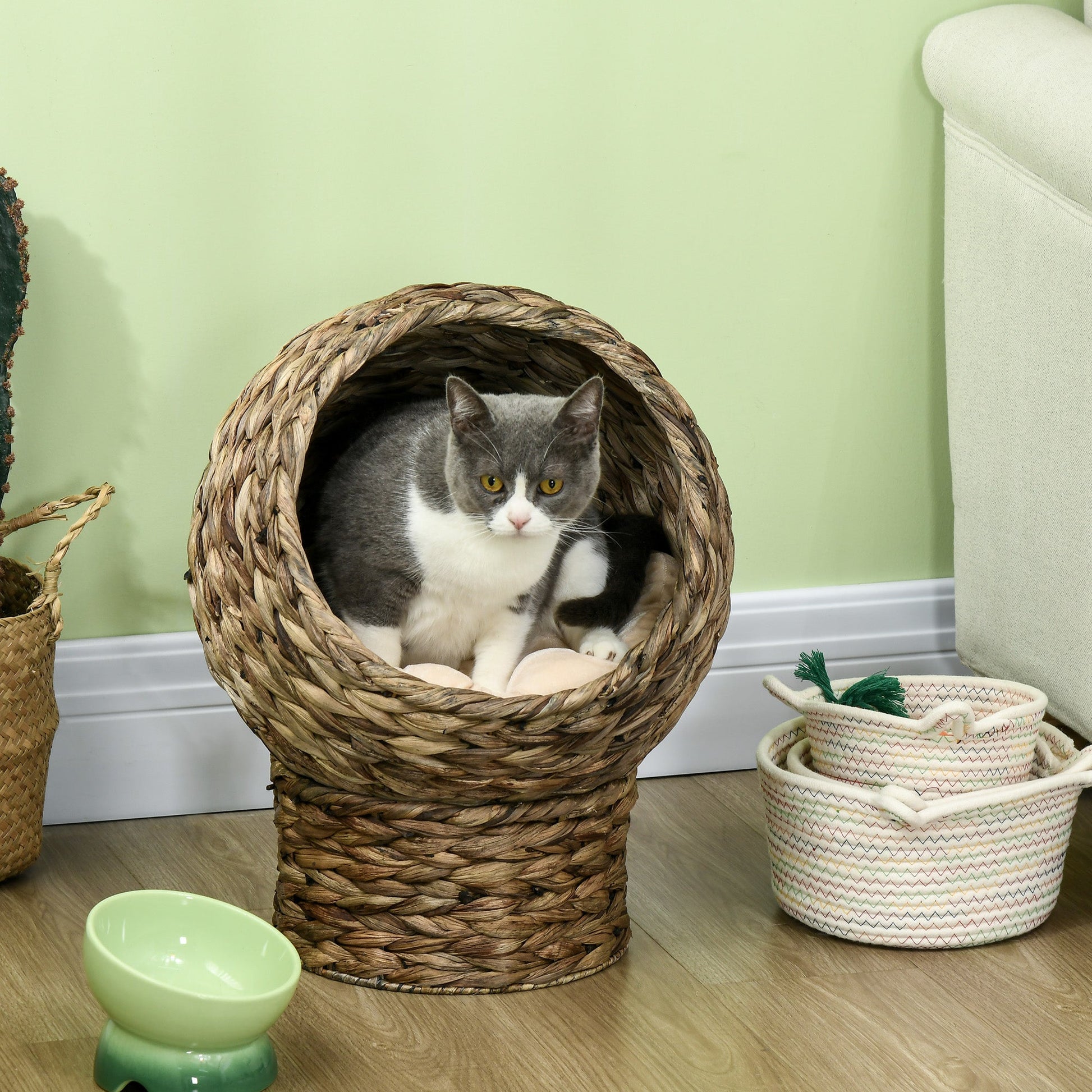 KFX-9097661 Elevated Cat Bed with Soft Cushion, Stylish Wicker Basket Design for Indoor Cats - 20" H, Gray