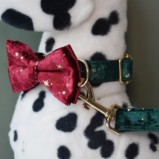 KFX-9106749 Green Star Fleece Dog Collar with Bow Tie - All Season Casual Cotton Design for Dogs in Sizes S, M, L, XL