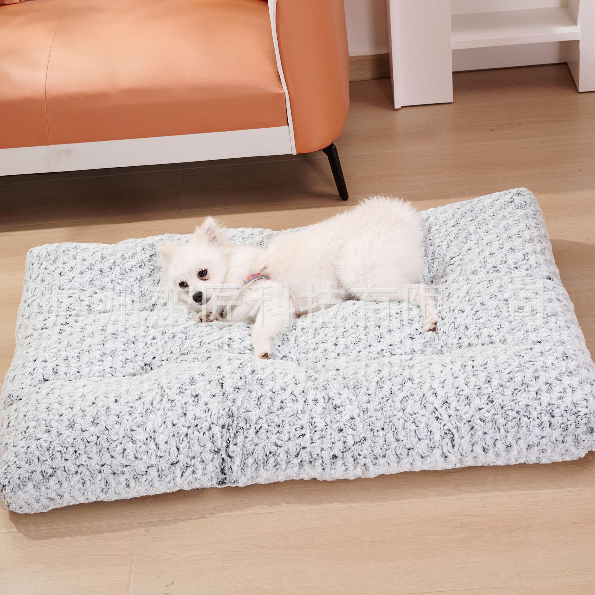 KFX-9127869 Pet Embossed Velvet Dog Bed in Light Gray - Available in Multiple Sizes for Dogs and Cats