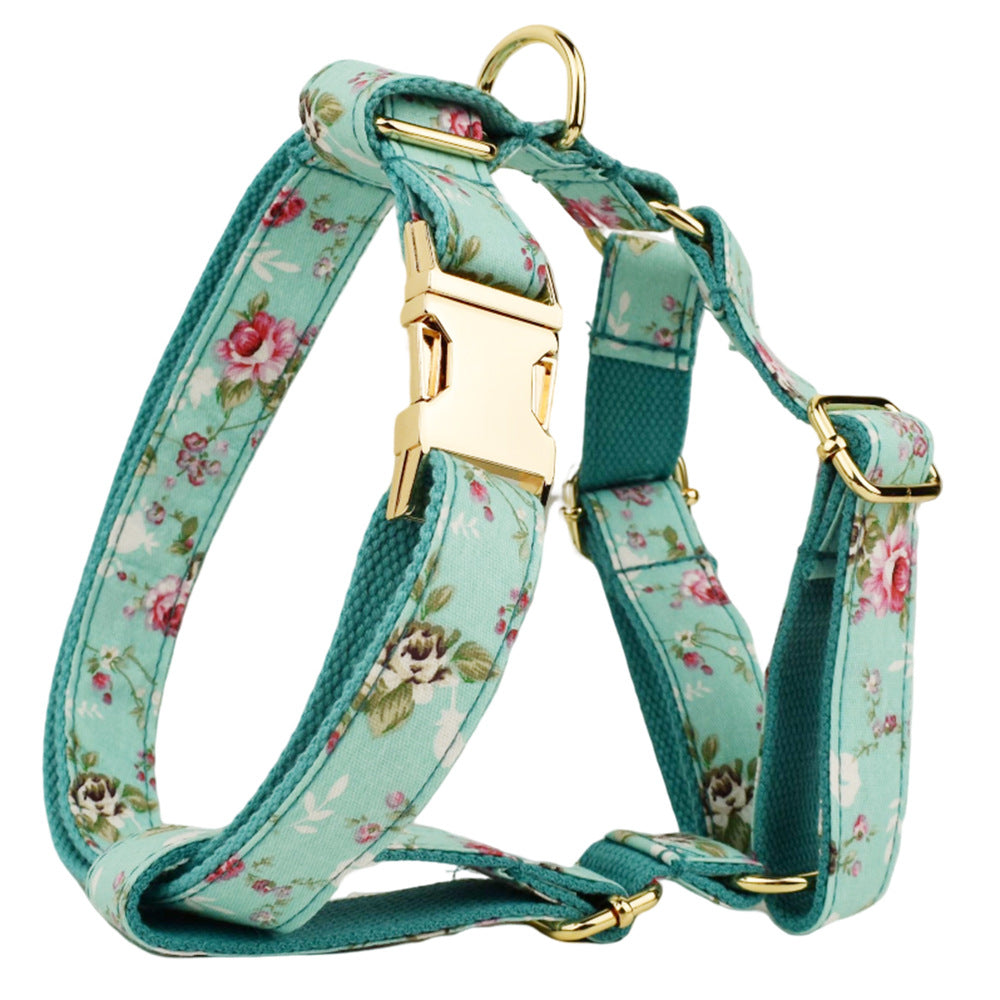 KFX-9139517 Rose Dog Collar Set with Green Background, Detachable Bow and Leash