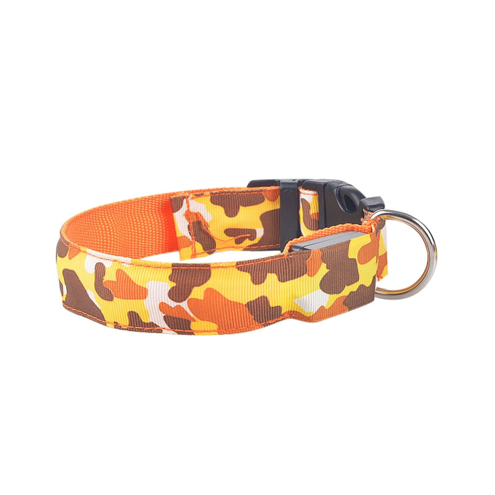 KFX-9145277 Luminous Camouflage Dog Collar with Adjustable Lighting Modes for Night Safety
