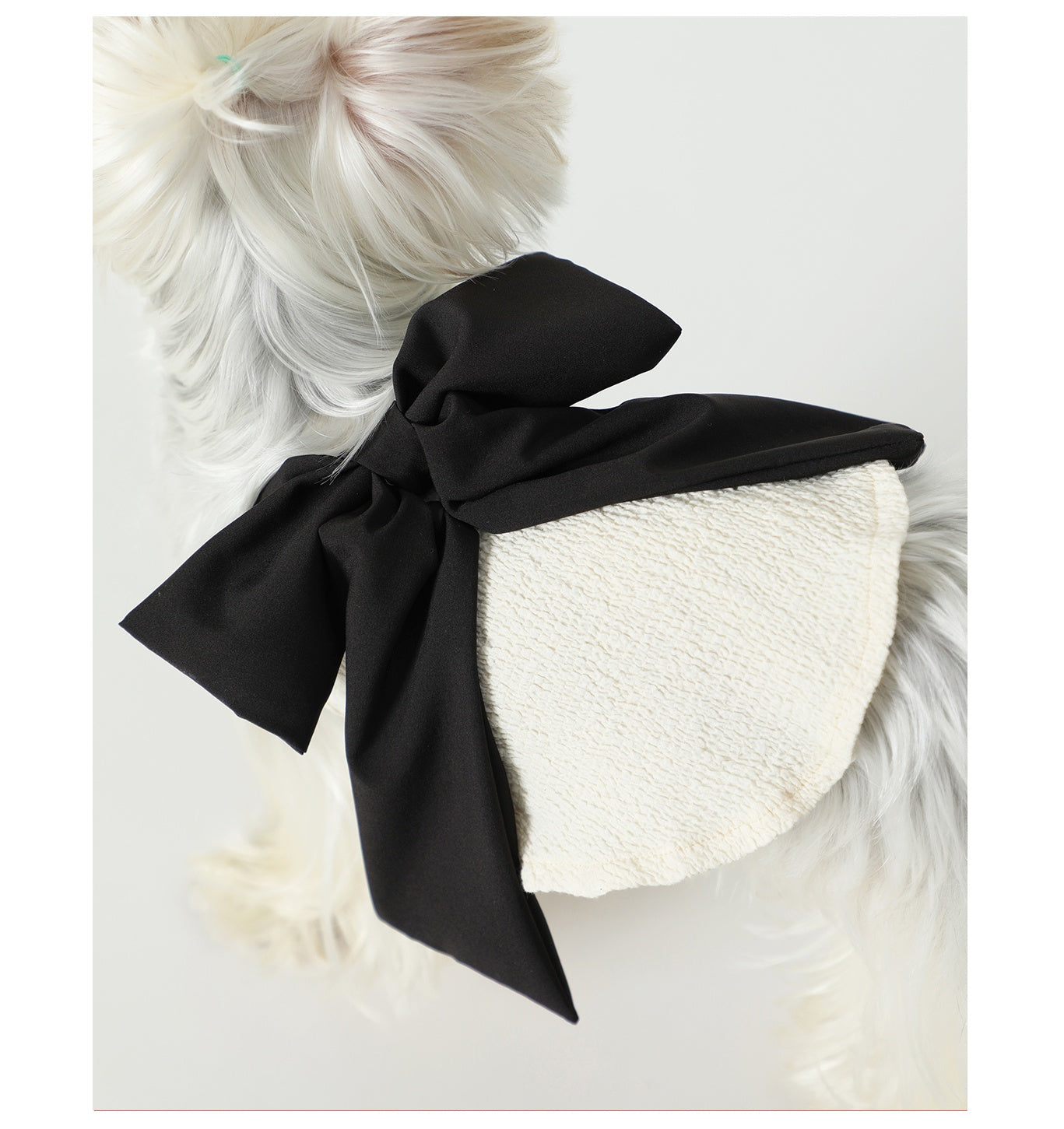 KFX-9224893 Beige Tank Top with Black Silk Bow in Stylish Leisure Fit