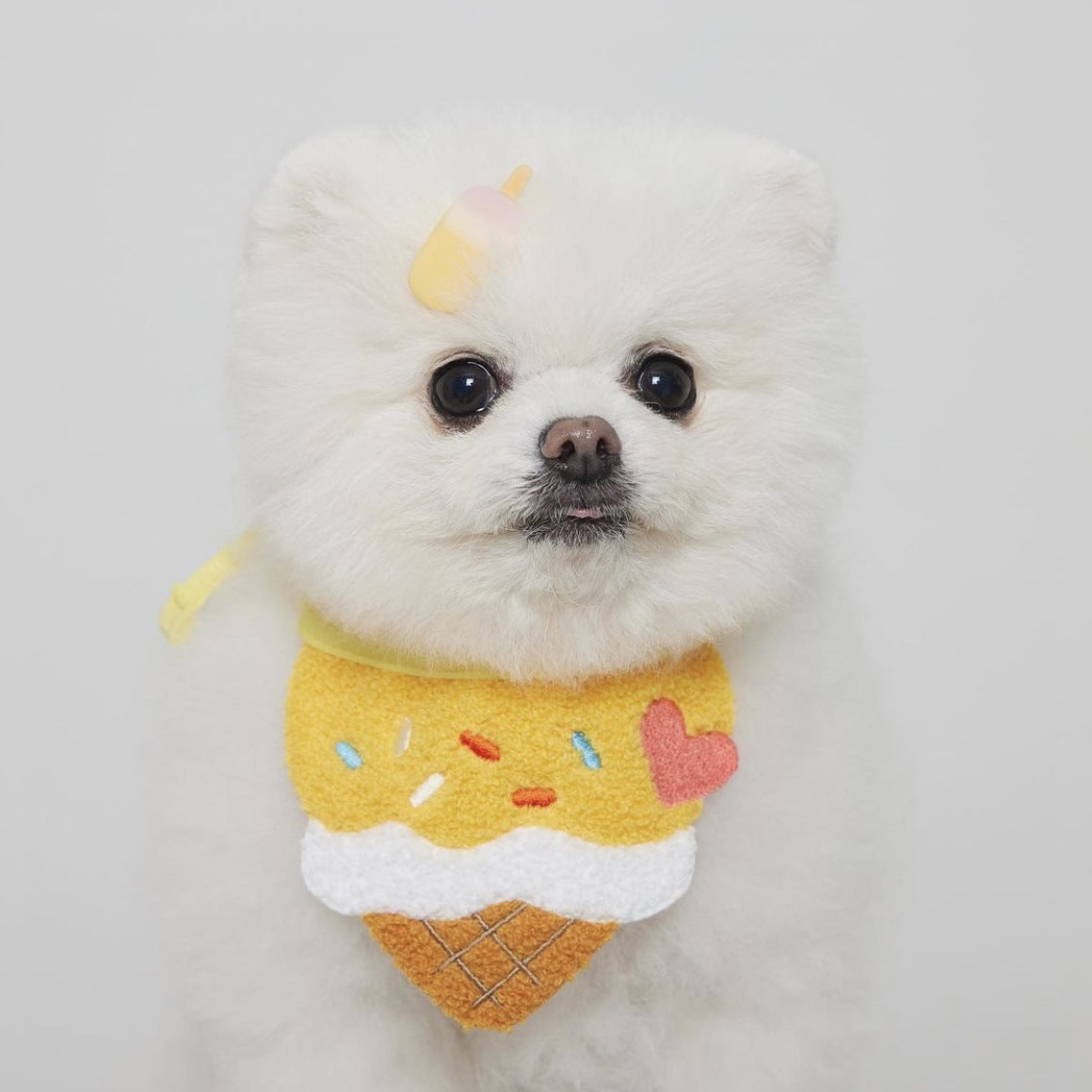KFX-9248957 Cute Cartoon Ice Cream Pet Bib - Saliva Towel for Dogs and Cats, Adjustable 80cm Length, Pink & Yellow Colors