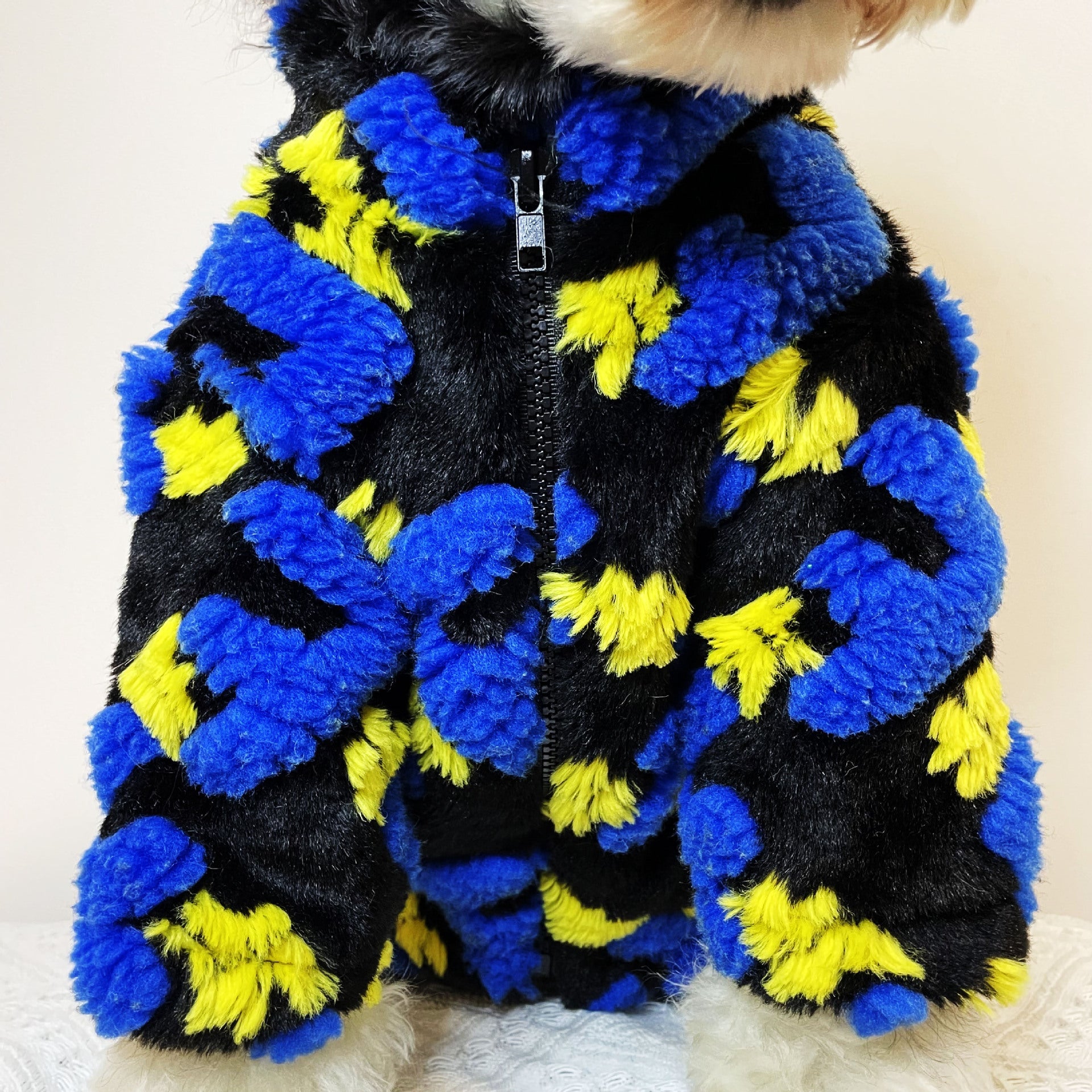 KFX-9307709 Lamb Jacquard Fleece Jacket for Pets in Black - Soft Velvet Material Available in Sizes S to XXL