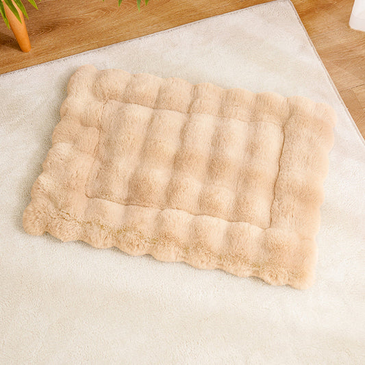 KFX-9324477 Warm Plush Sleeping Mat for Cats and Pets - Anti-Slip Bottom, Multiple Sizes and Colors Available