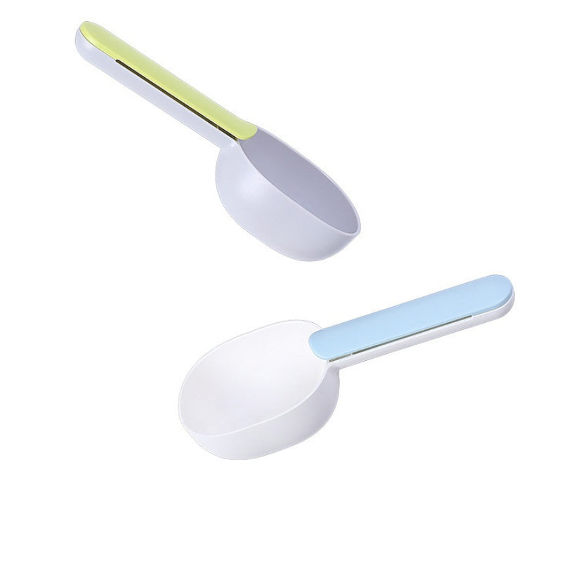 KFX-9401149 Pet Feeding Spoon for Dogs and Cats - Durable ABS Material, 20x8x4CM