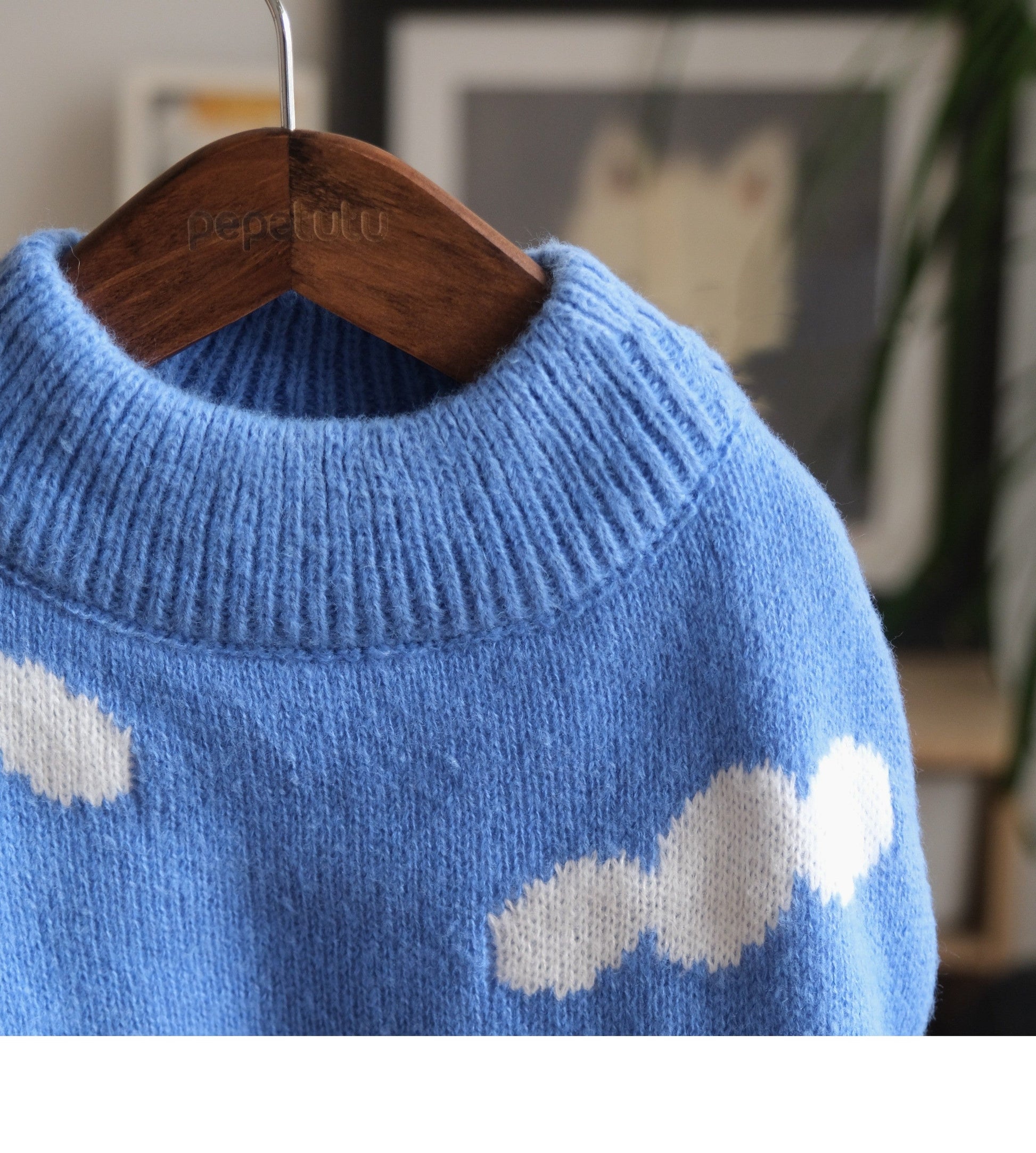 KFX-9405245 Cozy Blue Sky and White Clouds Crew Neck Sweater for Pets