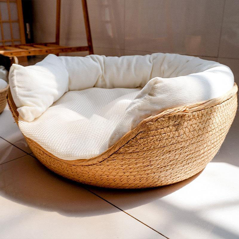 KFX-9409469 Rattan Cat Bed with Removable Pads - Stylish Hanging Basket for Cats of All Sizes