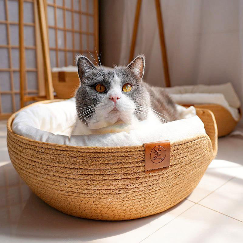 KFX-9409469 Rattan Cat Bed with Removable Pads - Stylish Hanging Basket for Cats of All Sizes