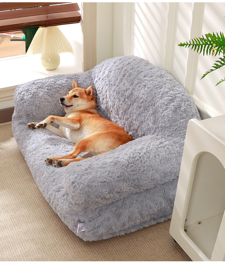 KFX-9425341 All-Season Plush Pet Sofa Bed with Non-Slip Base, Durable and Scratch-Resistant Design for Dogs and Cats