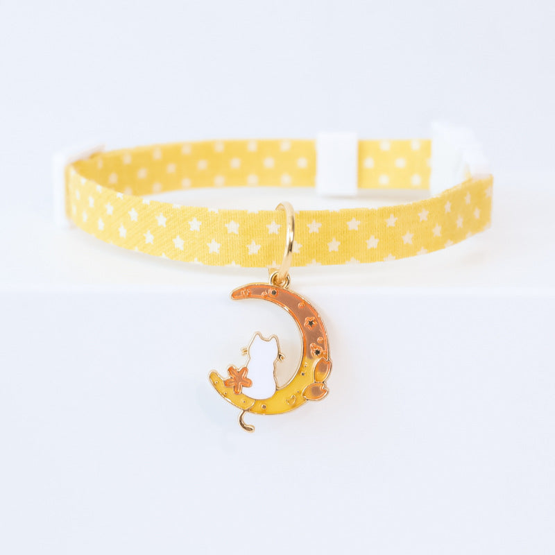 KFX-9445949 Cute Adjustable Dog Collar with Moon Design - Cloth Material in Various Colors