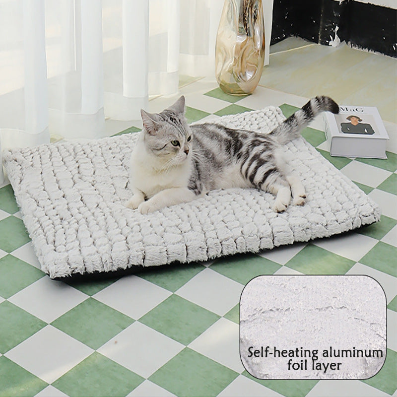 KFX-9488317 Cozy Fleece Dog Bed and Cat Nest Pet Pad - Warm Winter Comfort, Available in Two Sizes