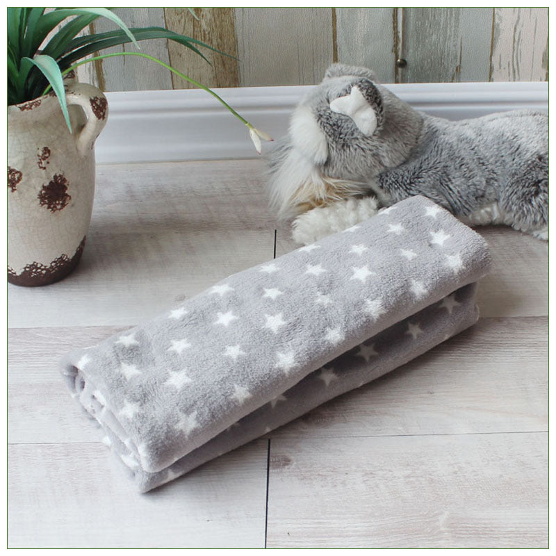 KFX-9492285 Cozy Pet Blanket Quilt for Large, Medium, and Small Dogs - Soft & Versatile for All Seasons