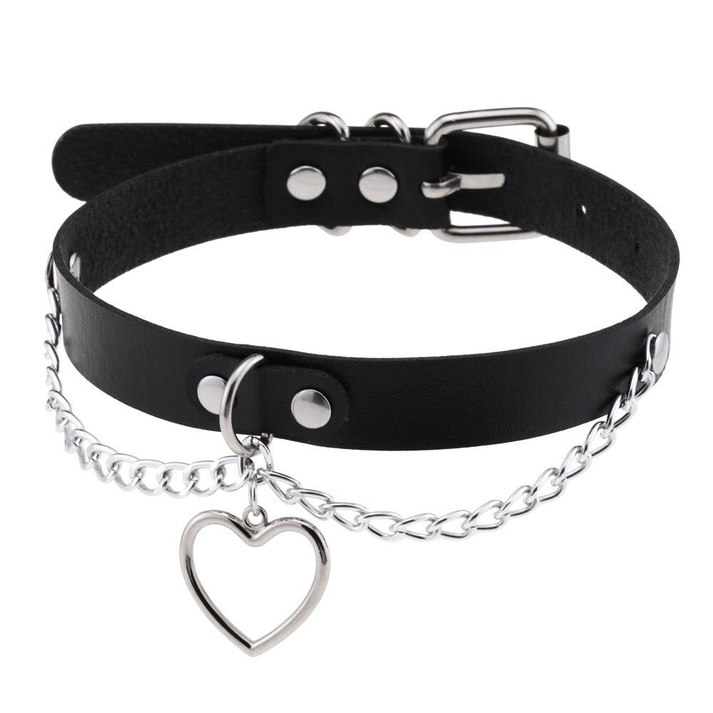 KFX-9521213 Heart-Shaped Leather Collar Necklace in Black and Pink Options