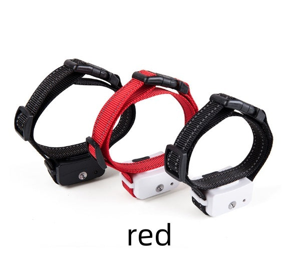 KFX-9526973 Automatic Dog Training Spray Collar for Bark Control, Black and Red, ABS Material