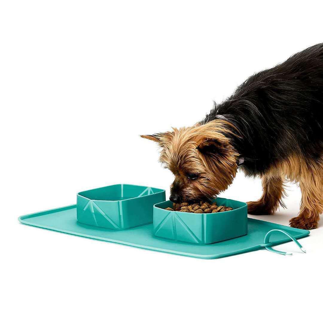 KFX-9552189 Collapsible Silicone Pet Bowl with Non-Slip Base - 390 x 235 x 50MM, Available in Black and Blue