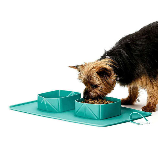 KFX-9552189 Collapsible Silicone Pet Bowl with Non-Slip Base - 390 x 235 x 50MM, Available in Black and Blue