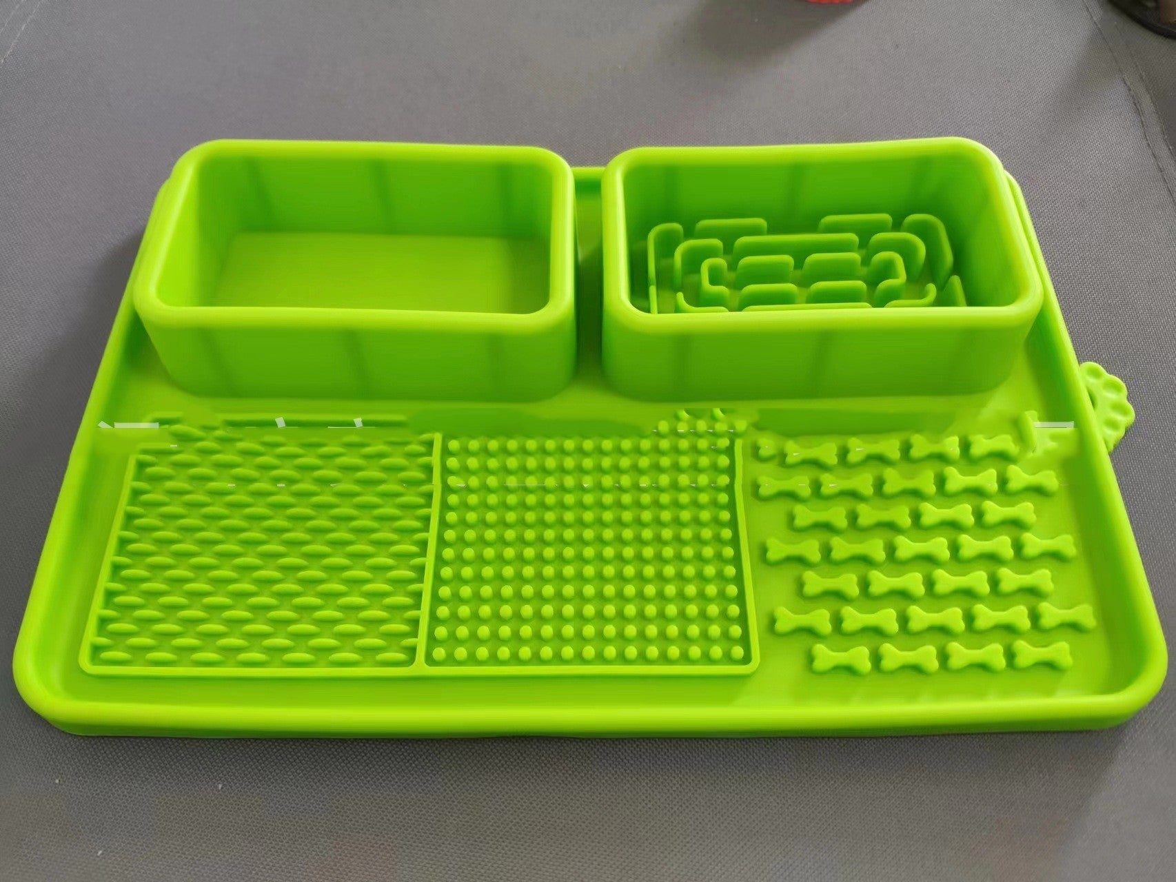 KFX-9569469 Plastic Tableware Scraper for Cats - Available in Multiple Colors