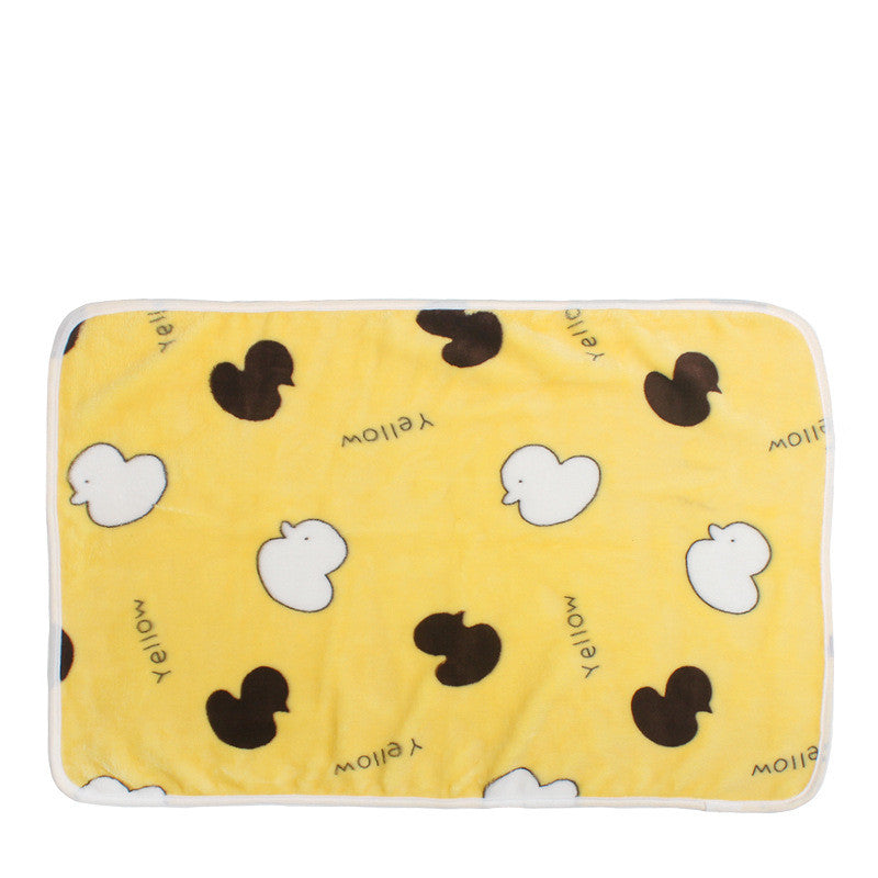 KFX-9602877 Cozy Coral Fleece Pet Blankets in Blue Bear, Yellow Ya, Gray Penguin, and White Bear - Multiple Sizes Available