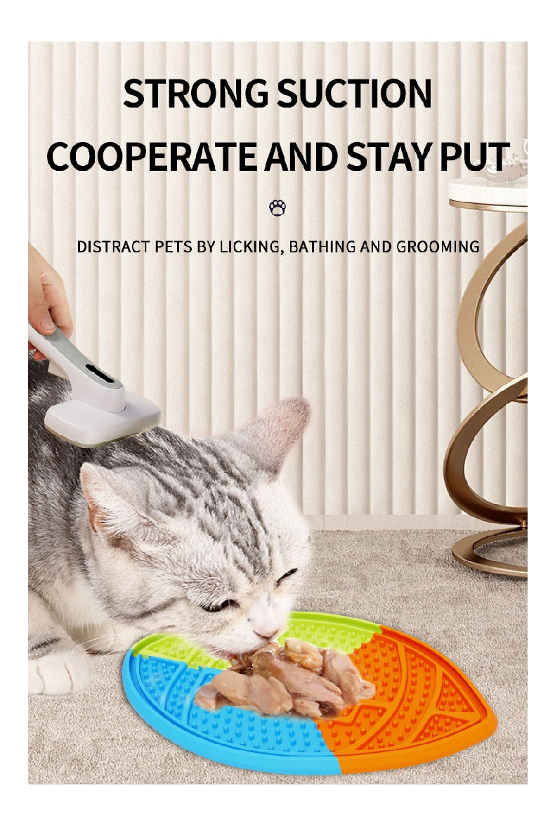 KFX-9646525 Pet Food Plate with Suction Cup and Scraping Function for Easy Cleanup
