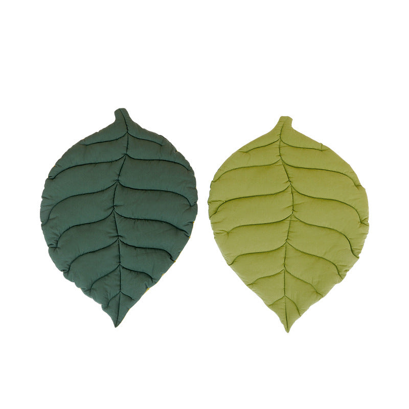 KFX-9670845 Leaf Shape Soft Dog Bed Mat - Comfortable & Machine Washable Crate Pad for Pets