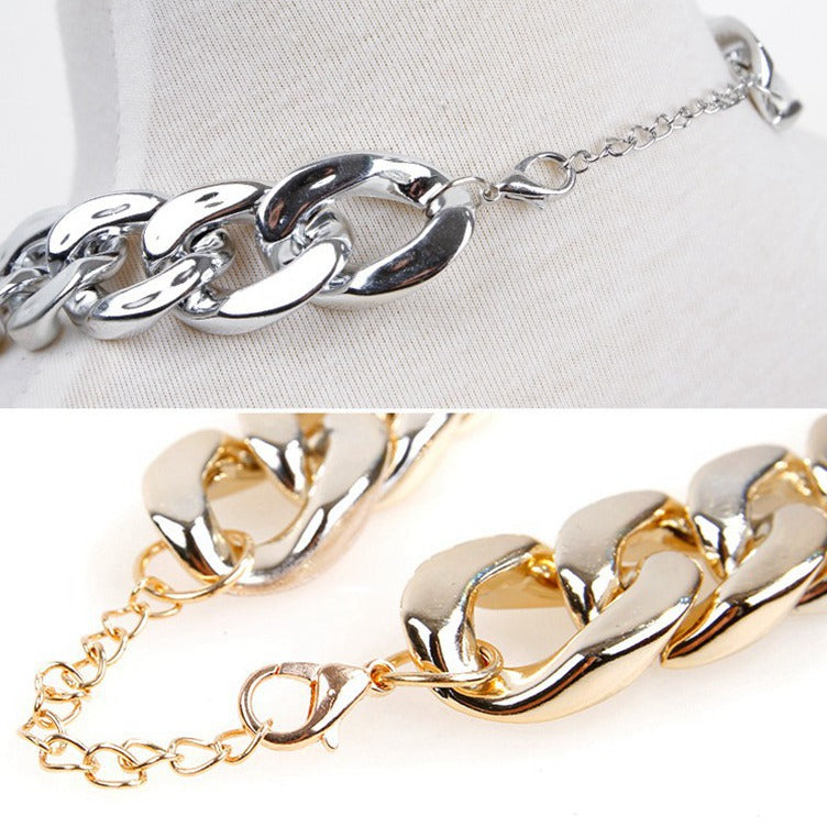 KFX-9675325 Gold Chain Buckle Collar for Small and Medium Dogs - Twisted Design, Adjustable Size, Pet Necklace