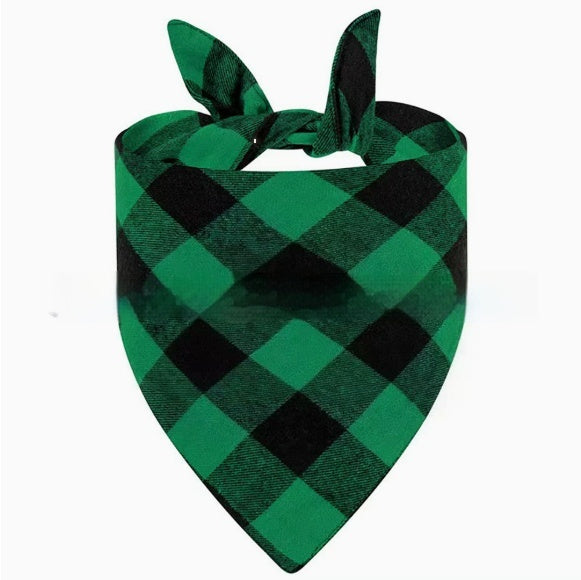 KFX-9713469 Christmas Pet Triangle Plaid Towel in Various Patterns and Colors
