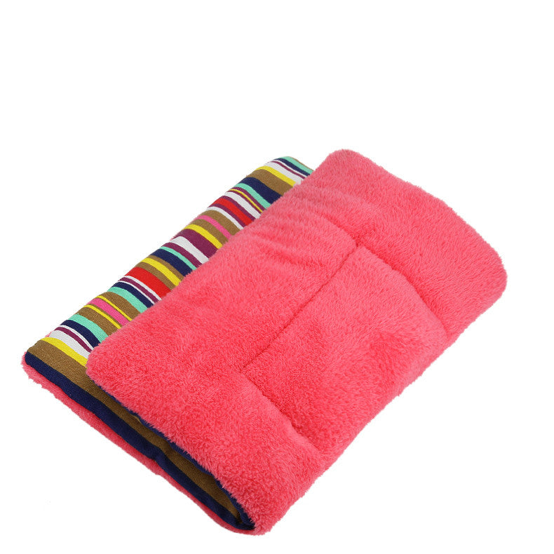 KFX-9729213 Winter Bite Resistant Pet Mat - Various Sizes for Dogs up to 65 kg