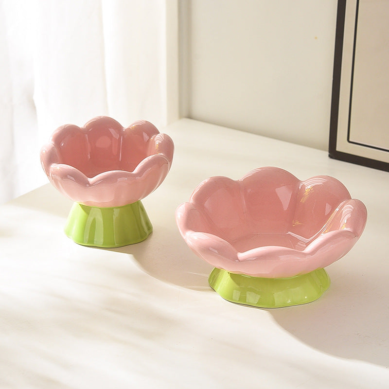 KFX-9781565 Shallow Wide Ceramic Cat Bowl, Anti-Vomiting & Whisker Fatigue Design, Non-Slip Tilted Flower Bowl for Cats, Pink