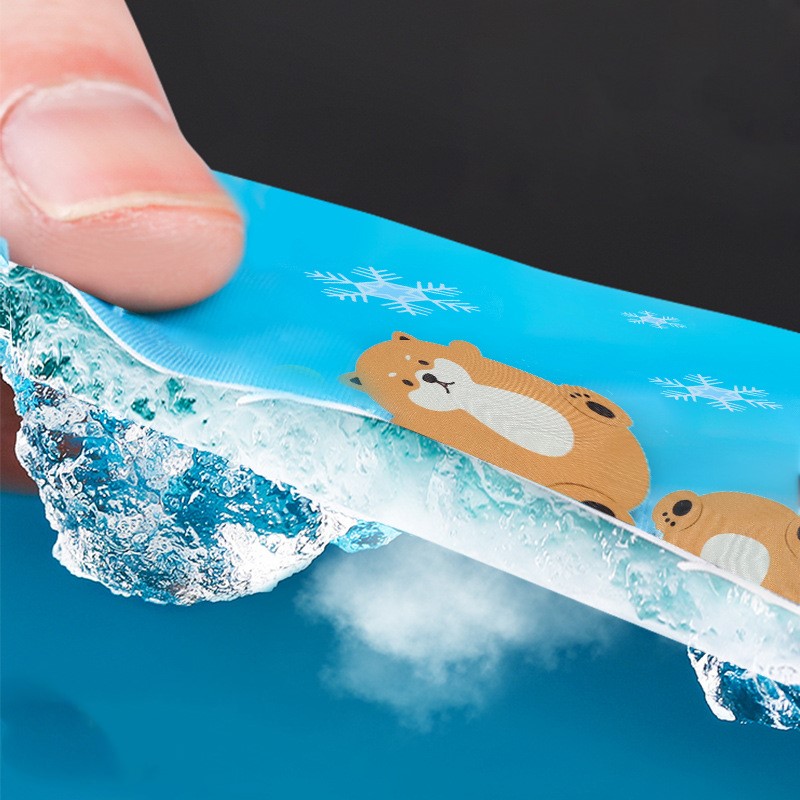 KFX-9783229 Cooling Pet Mat for Cats and Small Dogs - PVC Polyester Cloth with Soft Ice Gel Filling, 30x40cm