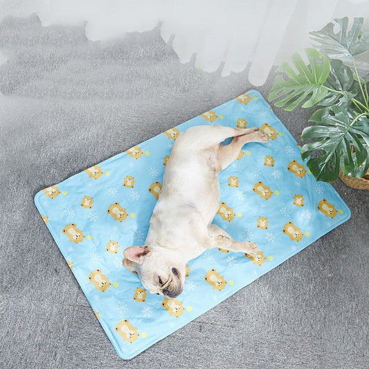 KFX-9783229 Cooling Pet Mat for Cats and Small Dogs - PVC Polyester Cloth with Soft Ice Gel Filling, 30x40cm