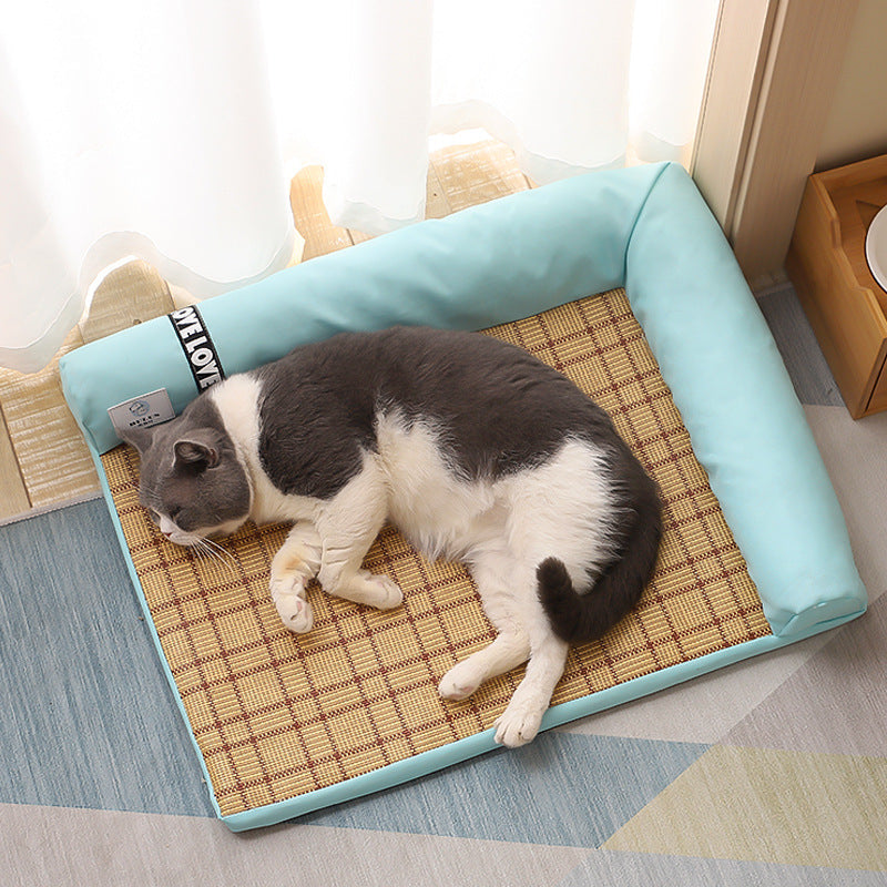 KFX-9792957 Cooling Pet Bed with Bamboo Fiber - Triangular Design for Dogs and Cats, Comfortable Summer Sleeping Mat