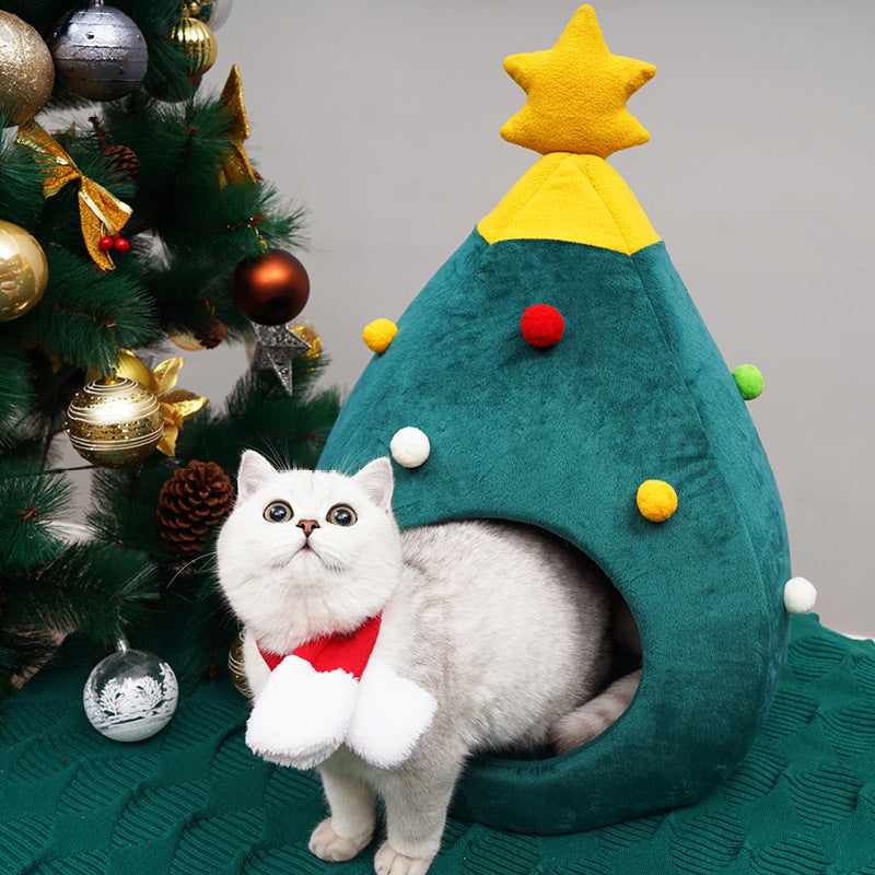 KFX-9823933 Warm Winter Christmas Tree Pet Bed for Cats and Dogs - Cozy Nest with Soft Cushion