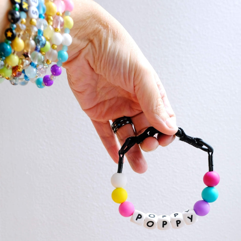 KFX-9828285 Personalized Beaded Dog Collar and Bracelet Set with Custom Name and Pearl Design