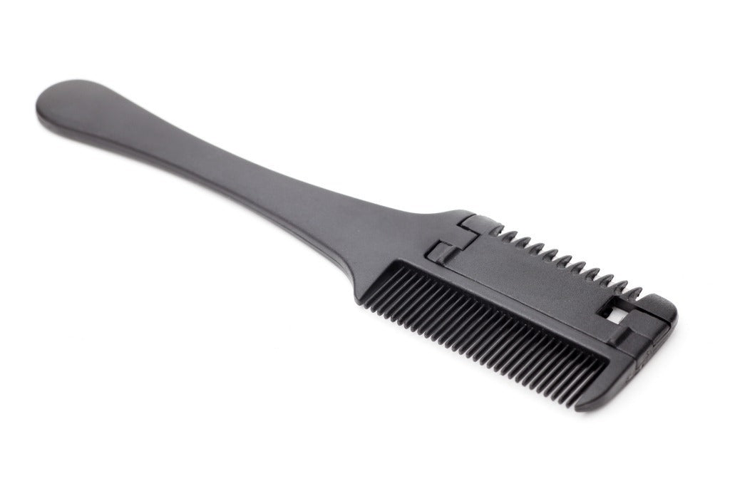 KFX-9877181 2-in-1 Pet Razor Comb for Dogs and Cats with Extra Blades – Grooming Brush and Hair Trimmer