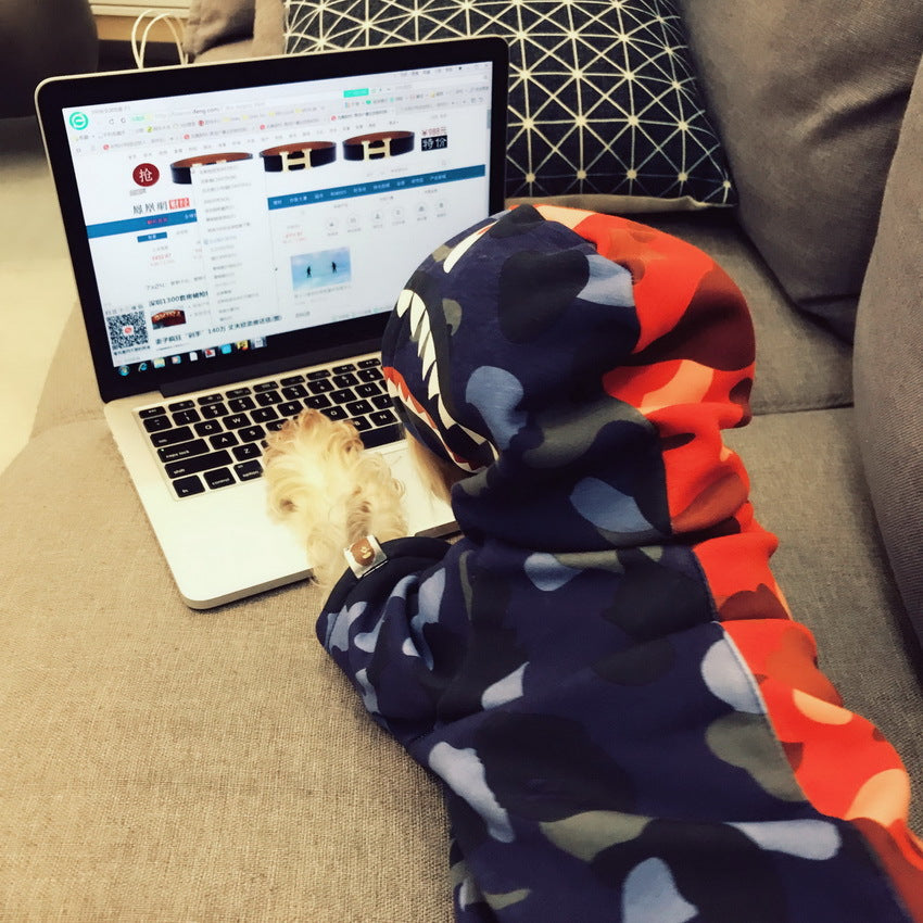 KFX-9901117 Sporty Cotton Sweater for Small to Medium Dogs, Retro Camouflage Design in Red and Blue, All-Season Wear