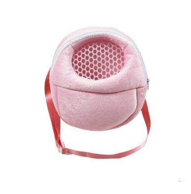 KFX-9914685 Small Pet Take-Away Backpack - Comfortable & Breathable Bag for Hamsters, Chinchillas, Guinea Pigs - 3 Sizes Available