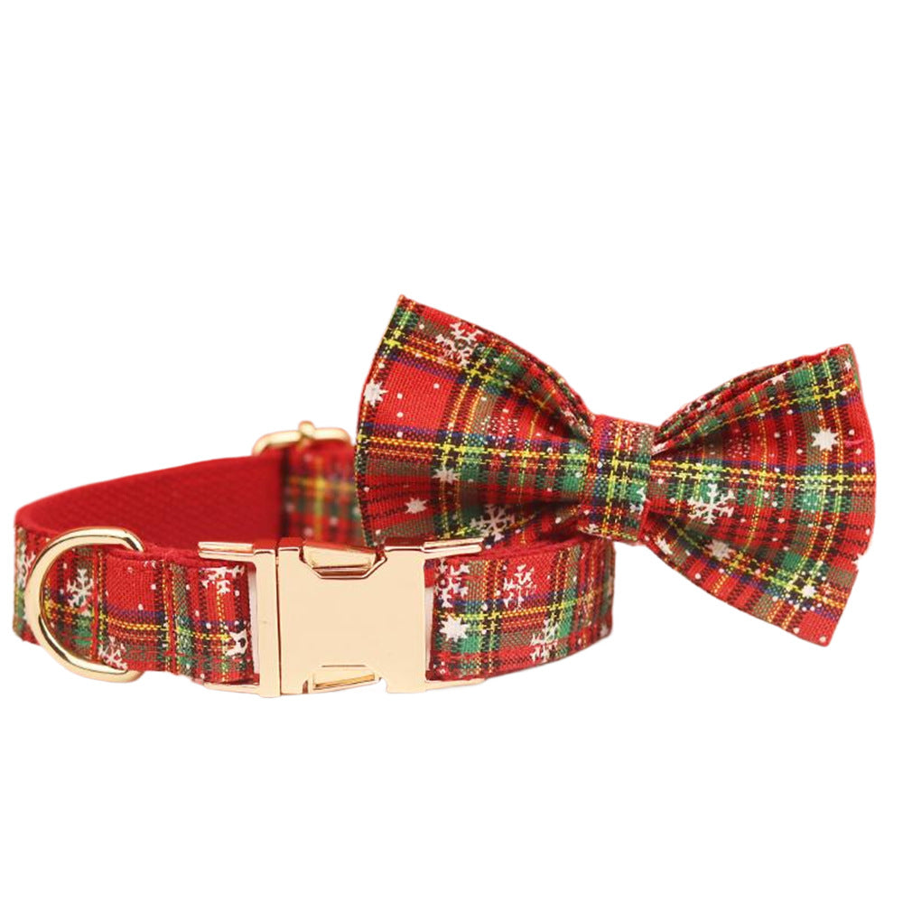 KFX-9919677 Red Snowflake Christmas Pet Collar and Leash Set with Bow and Flowers