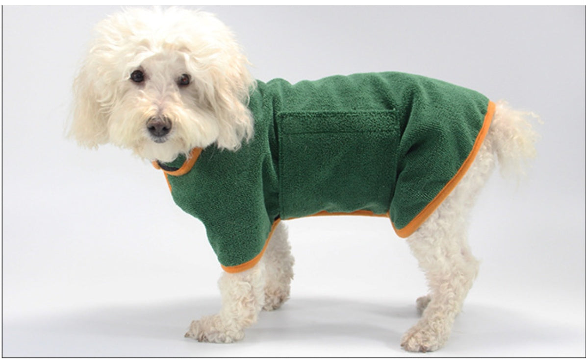 KFX-9933885 Soft Double-Sided Coral Fleece Dog Bathing Robe with Tucked Waist, Adjustable Fit for All Sizes