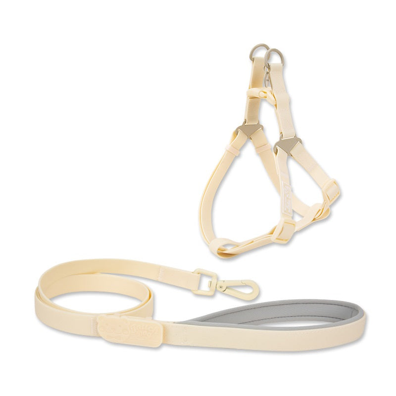 KFX-9966269 Waterproof PVC Pet Collar with Traction Rope – Durable and Comfortable Design