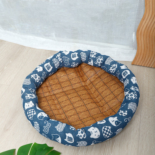 KFX-9972285 Fashionable Breathable Pet Kennel - Stylish Minimalist Design in White and Blue Cat Prints, Multiple Sizes Available