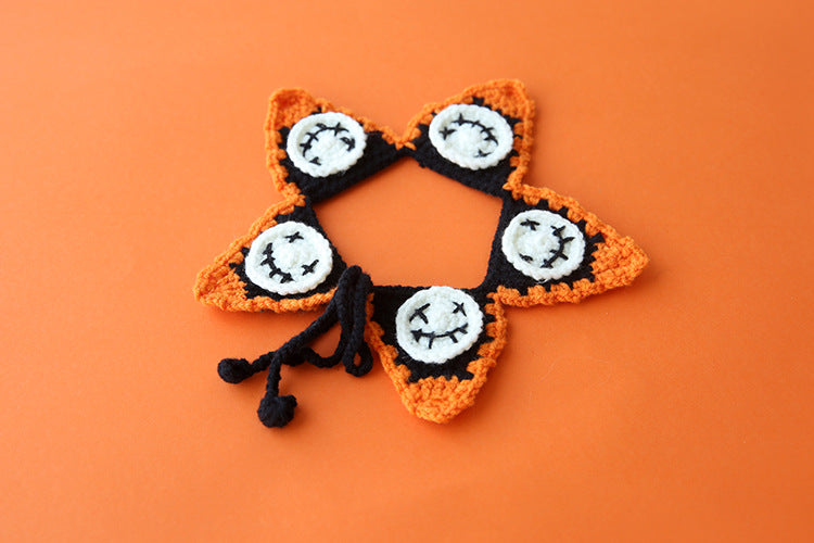 KFX-9975613 Cartoon Triangle Wool Scarf for Dogs and Cats in Various Fun Patterns