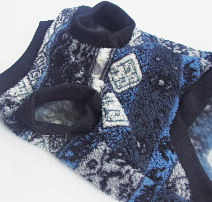 KFX-9988285 Cozy Geometric Patterned Pet Vest for Autumn and Winter